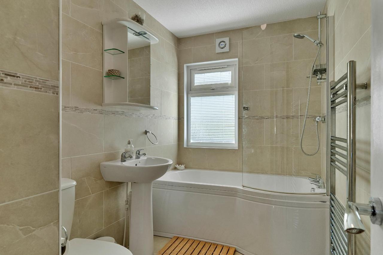 Finest Retreats - Seacroft Villa Torpoint Exterior photo